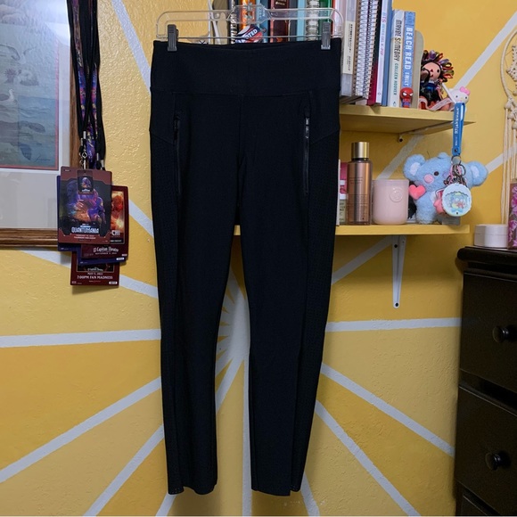 Athleta Stellar Crop Pant Leggings in Black Size Small - Picture 2 of 8